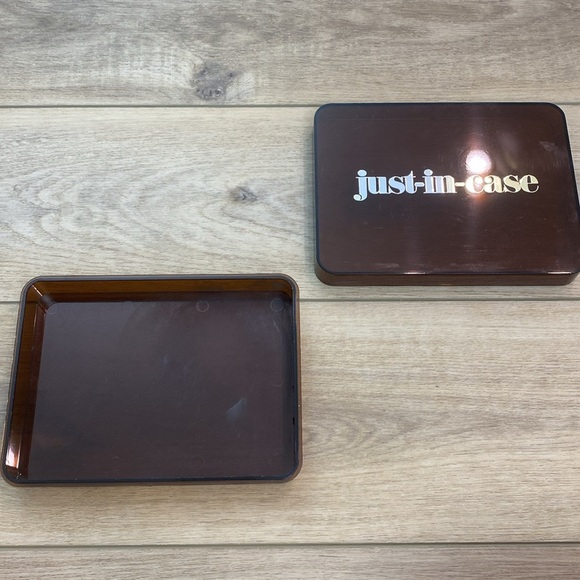 Vintage Acrylic “Just In Case” Trinket Box - Picture 10 of 11